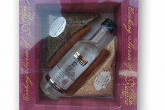 12002-102 ΧΑΡΤΙΝΟ ΚΟΥΤΙ ΔΩΡΟΥ ΜΕ 2 ΜΠΑΧΑΡΙΚΑ ΡΑΚΙ 50 ΜL